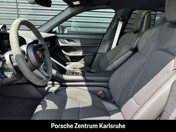 Porsche Taycan Sport Turismo 320 kW image number 17