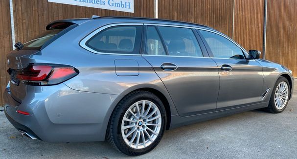 BMW 530i Touring 185 kW image number 10