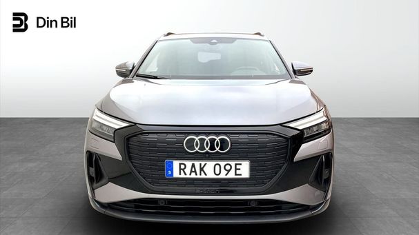 Audi Q4 40 e-tron S-line 152 kW image number 2