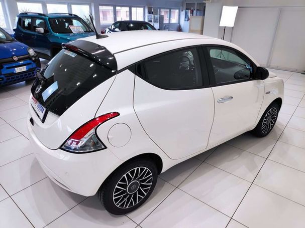 Lancia Ypsilon 51 kW image number 16