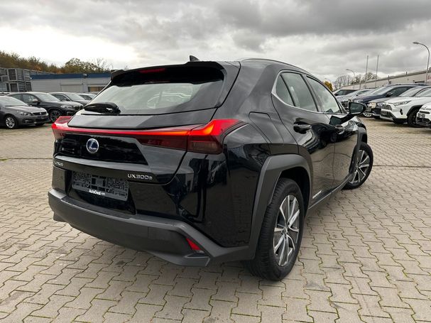 Lexus UX 300e 150 kW image number 5