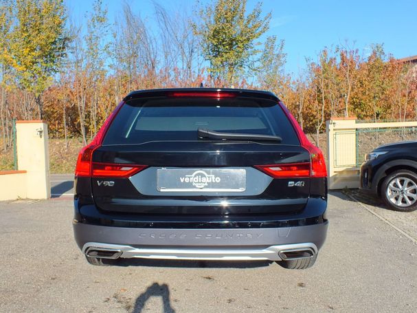 Volvo V90 Cross Country D4 AWD 140 kW image number 5