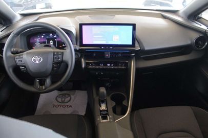 Car image 9