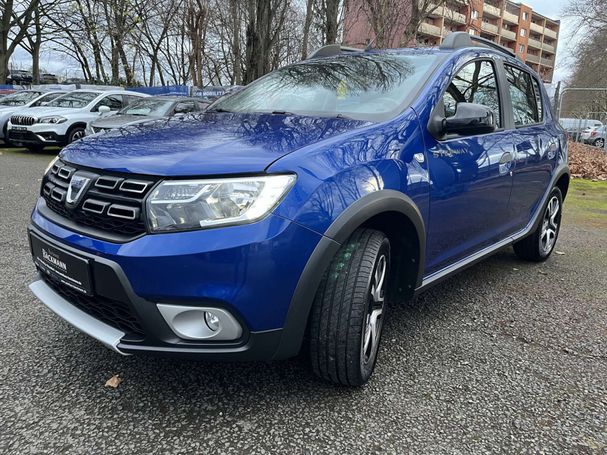 Dacia Sandero Stepway TCe 100 Celebration 74 kW image number 1