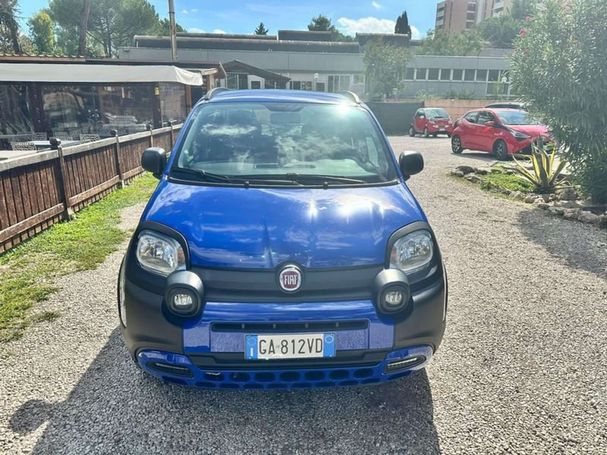 Fiat Panda Cross 1.0 Hybrid City 51 kW image number 2