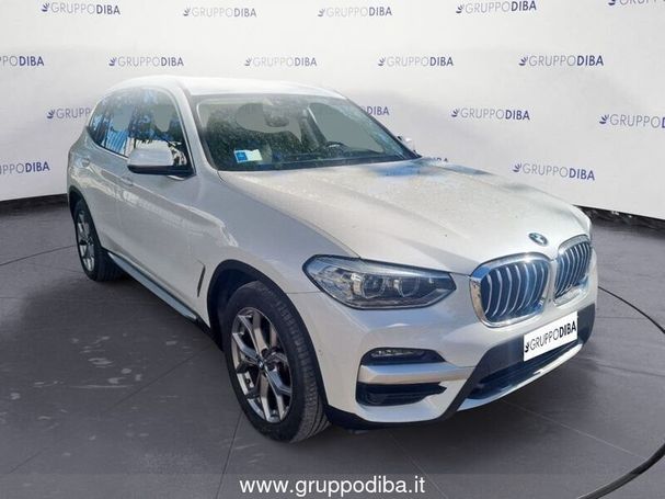 BMW X3 xDrive20d xLine 140 kW image number 2