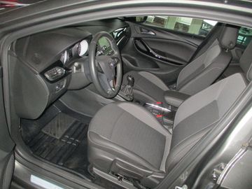 Car image 6