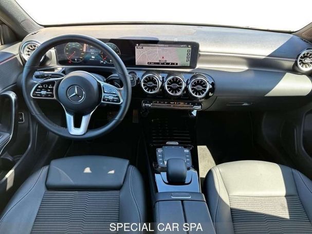 Mercedes-Benz A 250 e 160 kW image number 9