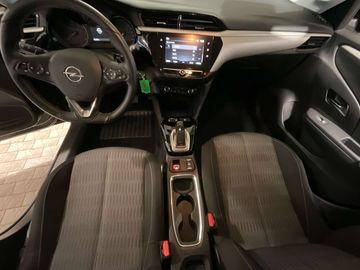 Car image 15