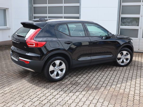 Volvo XC40 T4 Momentum 140 kW image number 18