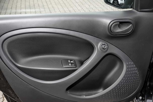 Smart ForFour EQ 60 kW image number 10