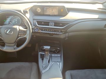 Car image 11