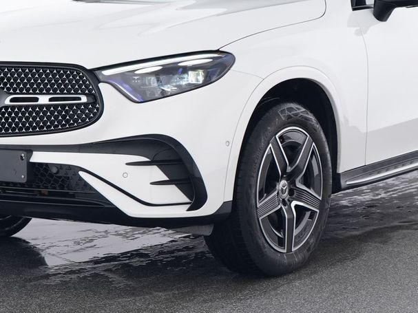 Mercedes-Benz GLC 300 e AMG 230 kW image number 6