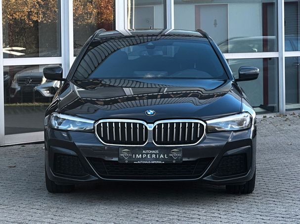 BMW 520d Touring 140 kW image number 2