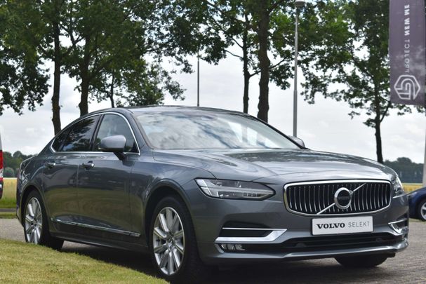 Volvo S90 T4 140 kW image number 2