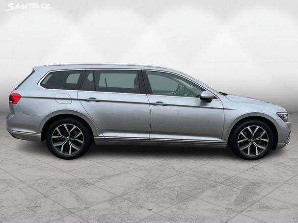 Volkswagen Passat Variant 2.0 TDI Elegance DSG 110 kW image number 8