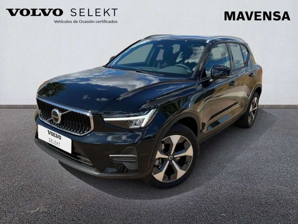 Volvo XC40 B3 Core 120 kW image number 1