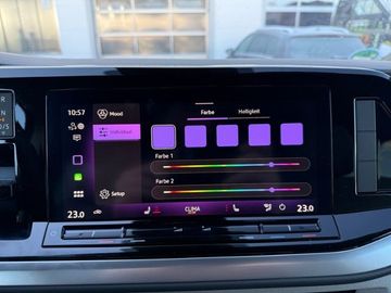 Car image 26