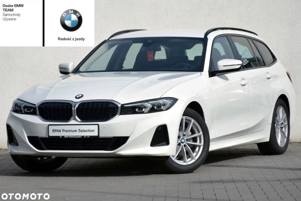 BMW 318i Touring Advantage 115 kW image number 1