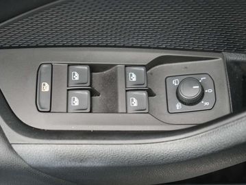 Car image 41