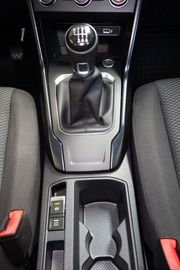 Car image 23