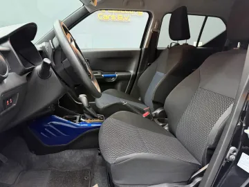 Car image 24