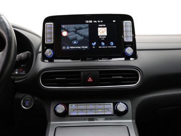 Car image 36