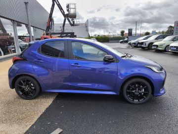 Car image 4