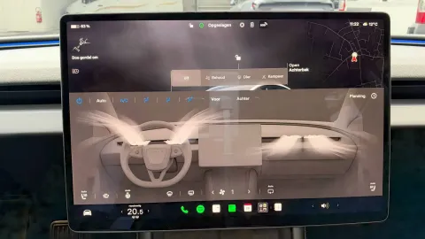 Car image 45