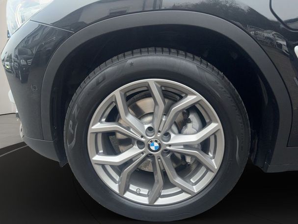 BMW X3 xDrive30e xLine 215 kW image number 18