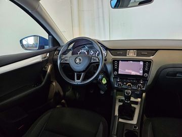 Car image 13