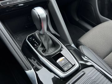 Car image 28