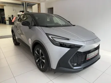 Car image 2