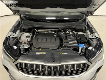 Car image 35