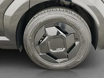 Car image 38