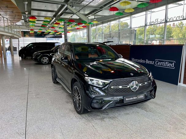 Mercedes-Benz GLC 300 e Line 230 kW image number 4