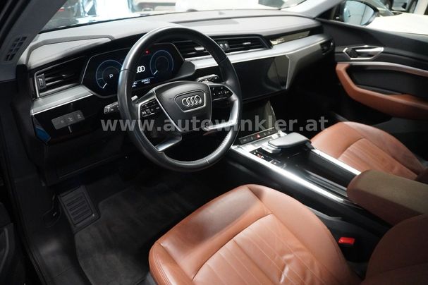 Audi e-tron 55 quattro Business 300 kW image number 8