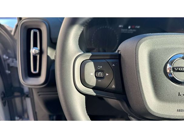 Volvo XC40 Recharge T4 Ultimate Bright 155 kW image number 18