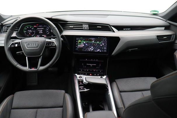 Audi e-tron 55 quattro S-line 300 kW image number 14