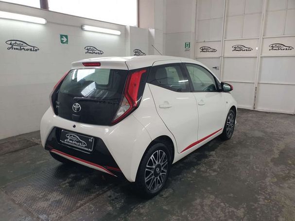 Toyota Aygo 53 kW image number 6