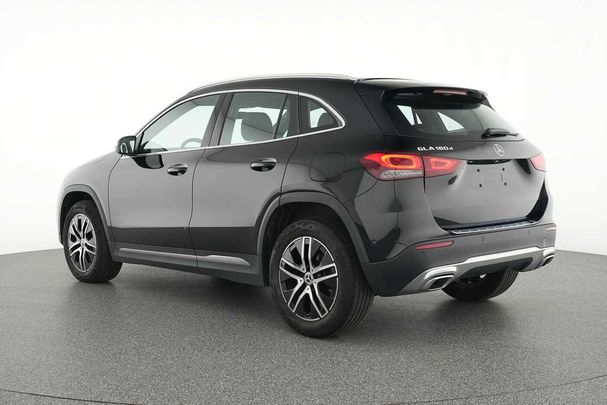 Mercedes-Benz GLA 180 d 85 kW image number 4