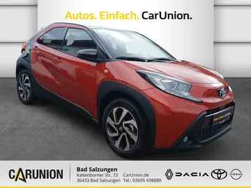 Car image 2