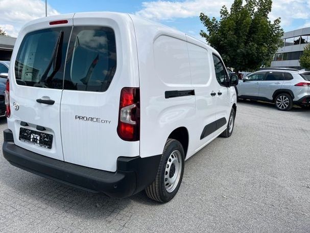 Toyota Proace City L1 1.5 D-4D 75 kW image number 2