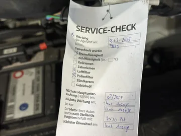 Car image 36