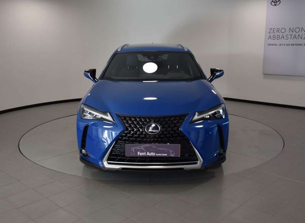 Lexus UX 250h 107 kW image number 2