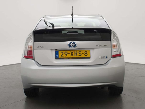 Toyota Prius 100 kW image number 10