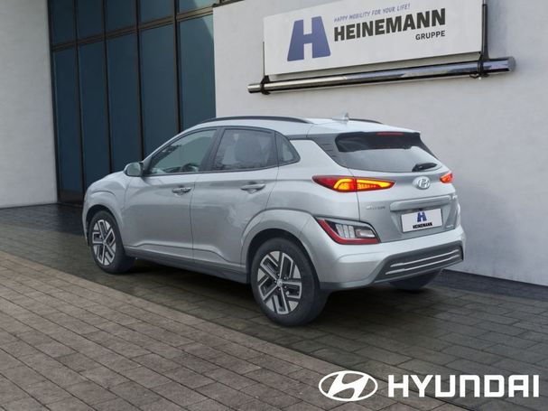 Hyundai Kona EV 100 kW image number 8