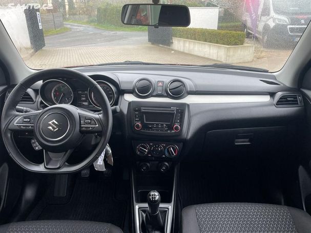 Suzuki Swift 1.2 Dualjet Comfort 61 kW image number 21