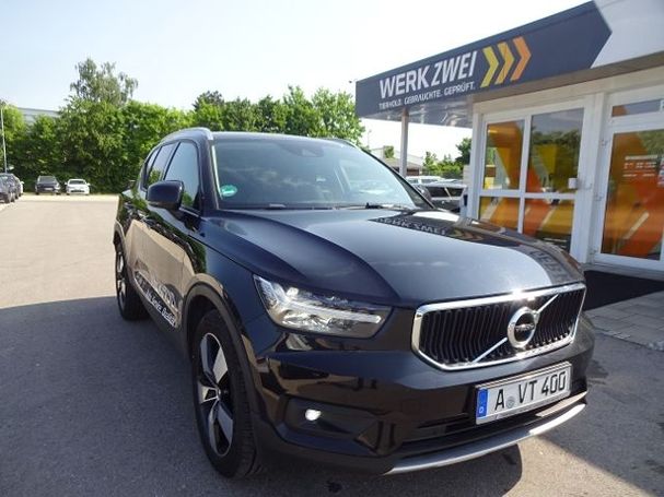 Volvo XC40 T4 Momentum 140 kW image number 8