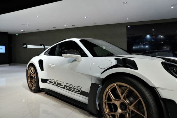 Porsche 992 GT3 RS Weissach 386 kW image number 9